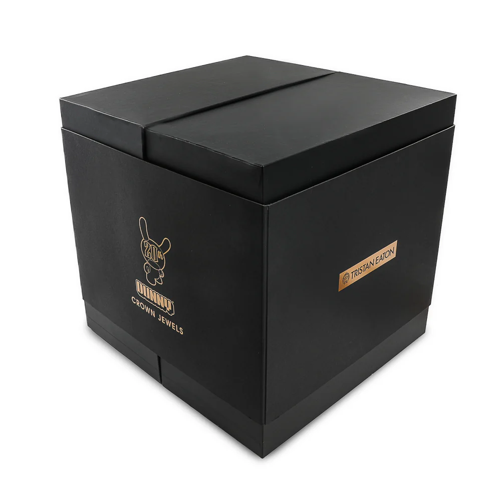 20th Anniversary Dunny Head 12" Art Figure - "Crown Jewels" by Tristan Eaton - Black & Gold Edition (Limited Edition of 300) - Image 25