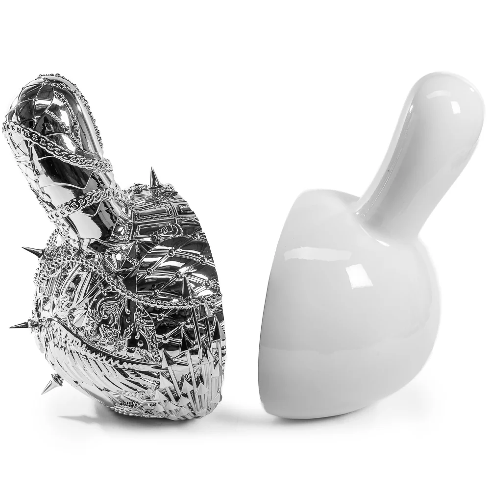 20th Anniversary Dunny Head 12" Art Figure - "Crown Jewels" by Tristan Eaton - White & Silver Edition (Limited Edition of 300) - Image 8