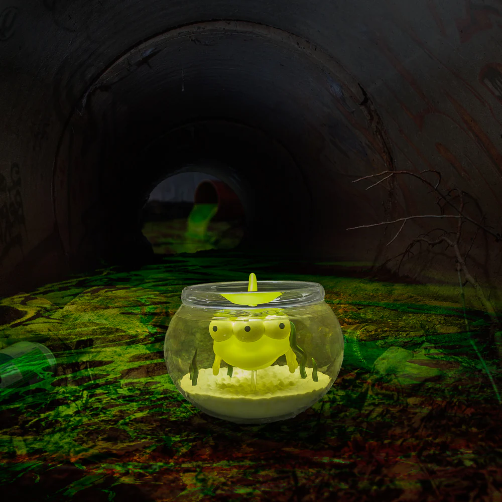 The Simpsons - Blinky in Fish Bowl 5.5” Glow-in-the-Dark Vinyl Art Figure (Radioactive Edition) - Kidrobot.com Exclusive - SOLD OUT! - Image 13