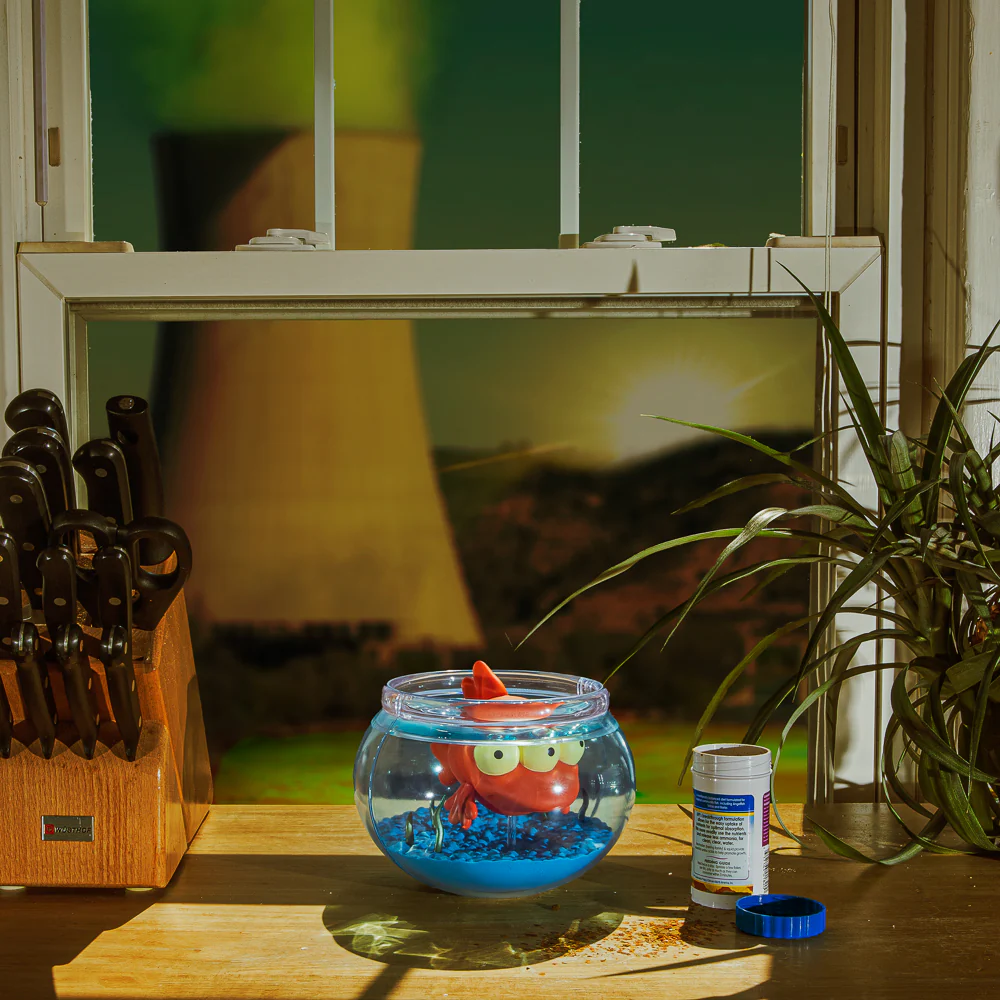 The Simpsons - Blinky in Fish Bowl 5.5” Vinyl Art Figure - Image 12