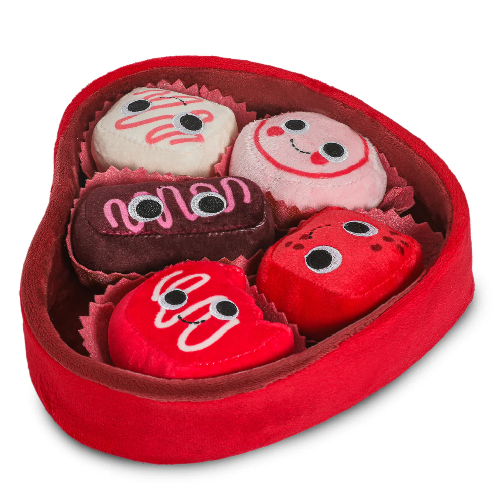 Yummy World Amore the Heart Box of Chocolates Interactive Plush - Image 12
